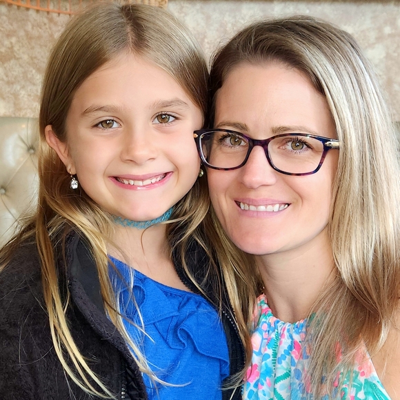 Meet your Posher, Sheena - Picture 1 of 1